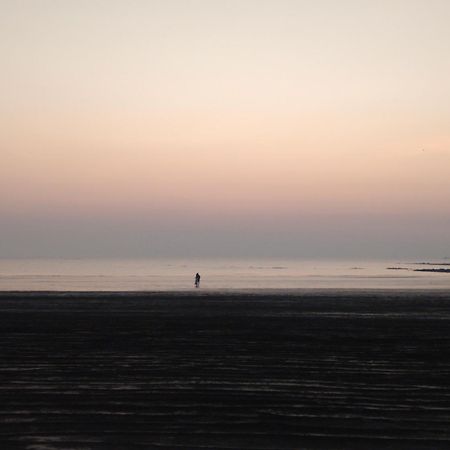 Seaswan Resort Alībāg Dış mekan fotoğraf